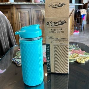 Masontops water bottle 
16 ounce 
For cold or hot drinks